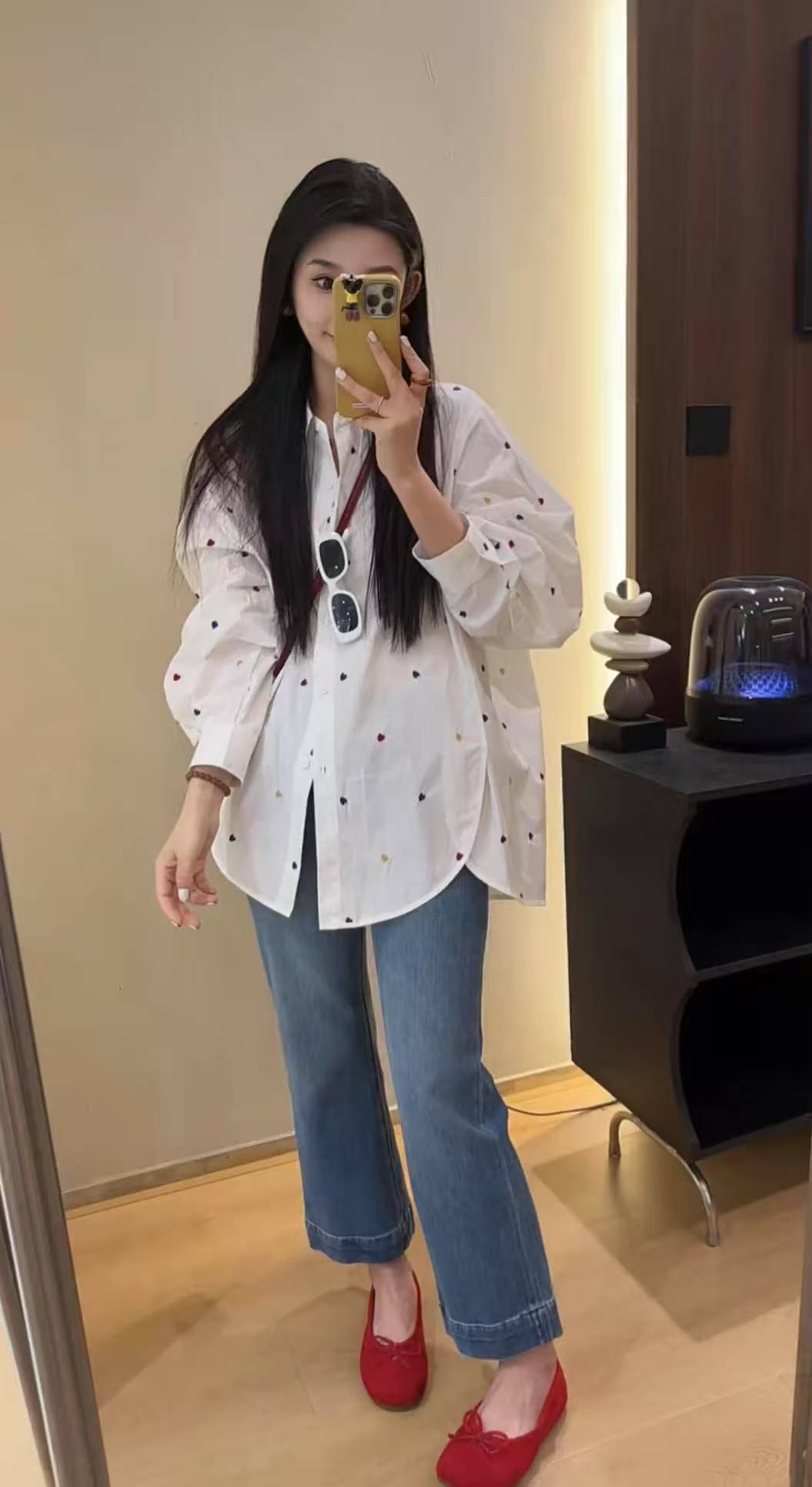 Relaxed Lazy Style White Embroidered Shirt and Slim Straight Pants Two-Piece Set for Women