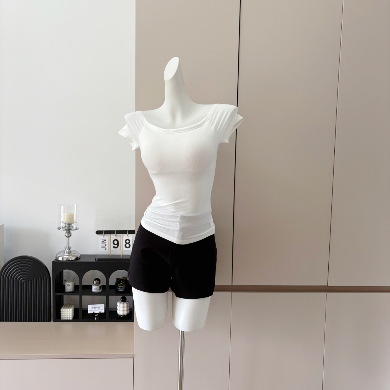 Women's Off-Shoulder Short Sleeve Crop T-Shirt with Padded Bust - Image 4