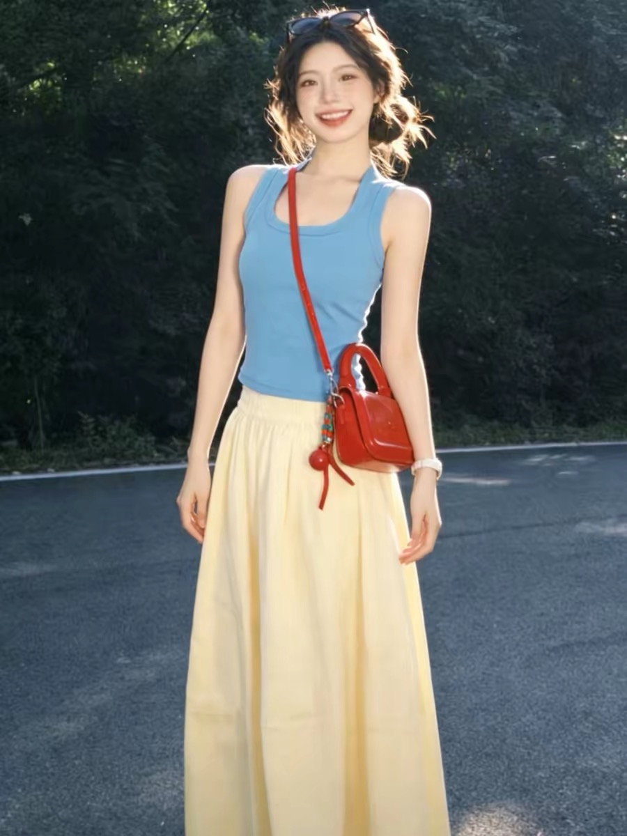 Blue U-Neck Sleeveless Slim Fit Women's Cami Top Summer 2026 - Image 2